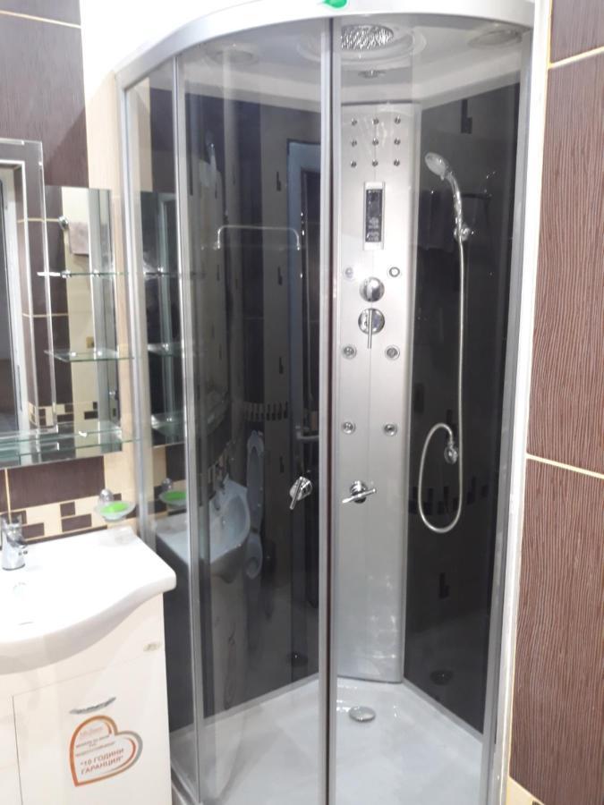 Къща За Гости Динас Zmeitsa Ngoại thất bức ảnh